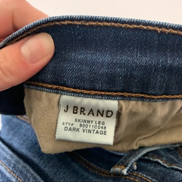 J Brand Skinny Leg Dark Vintage Wash Jeans Size 26 - Picture 4 of 7